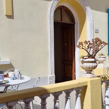 La Terrazza Nel Cuore Di Capoliveri Kültér fotó