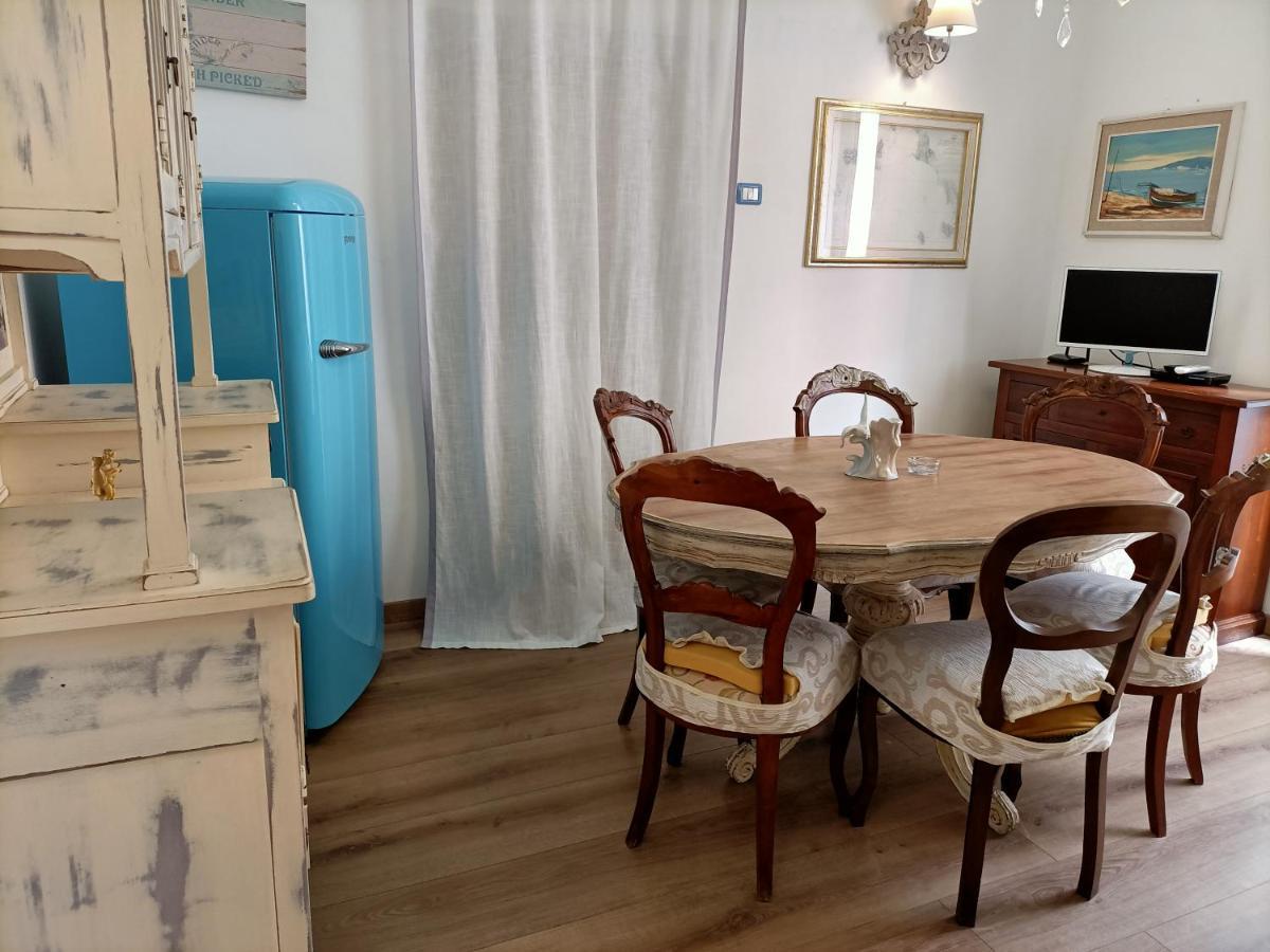 La Terrazza Nel Cuore Di Capoliveri Kültér fotó