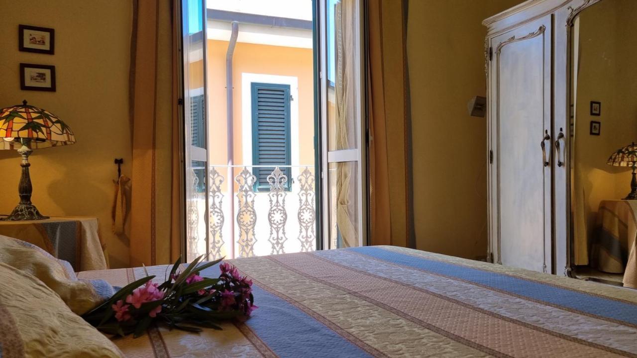 La Terrazza Nel Cuore Di Capoliveri Kültér fotó