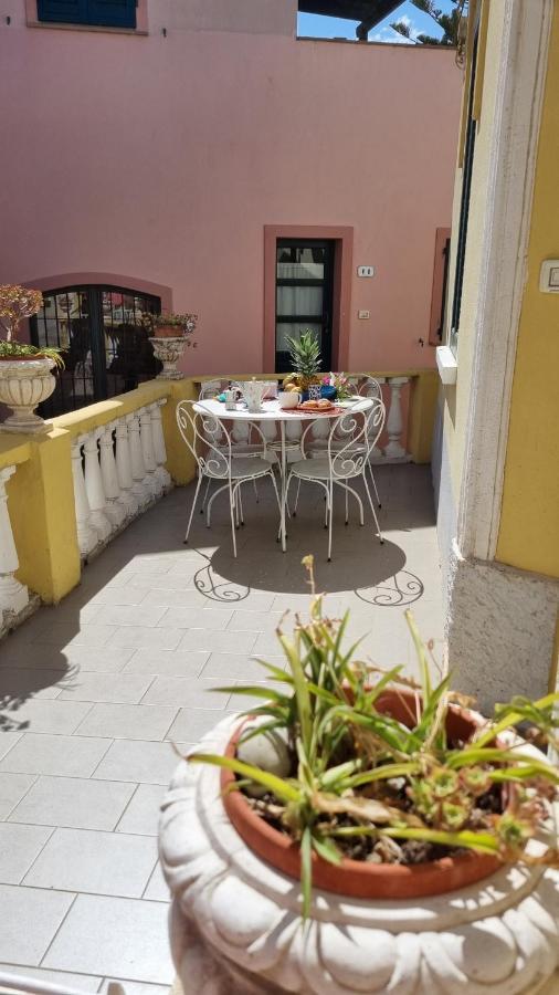La Terrazza Nel Cuore Di Capoliveri Kültér fotó
